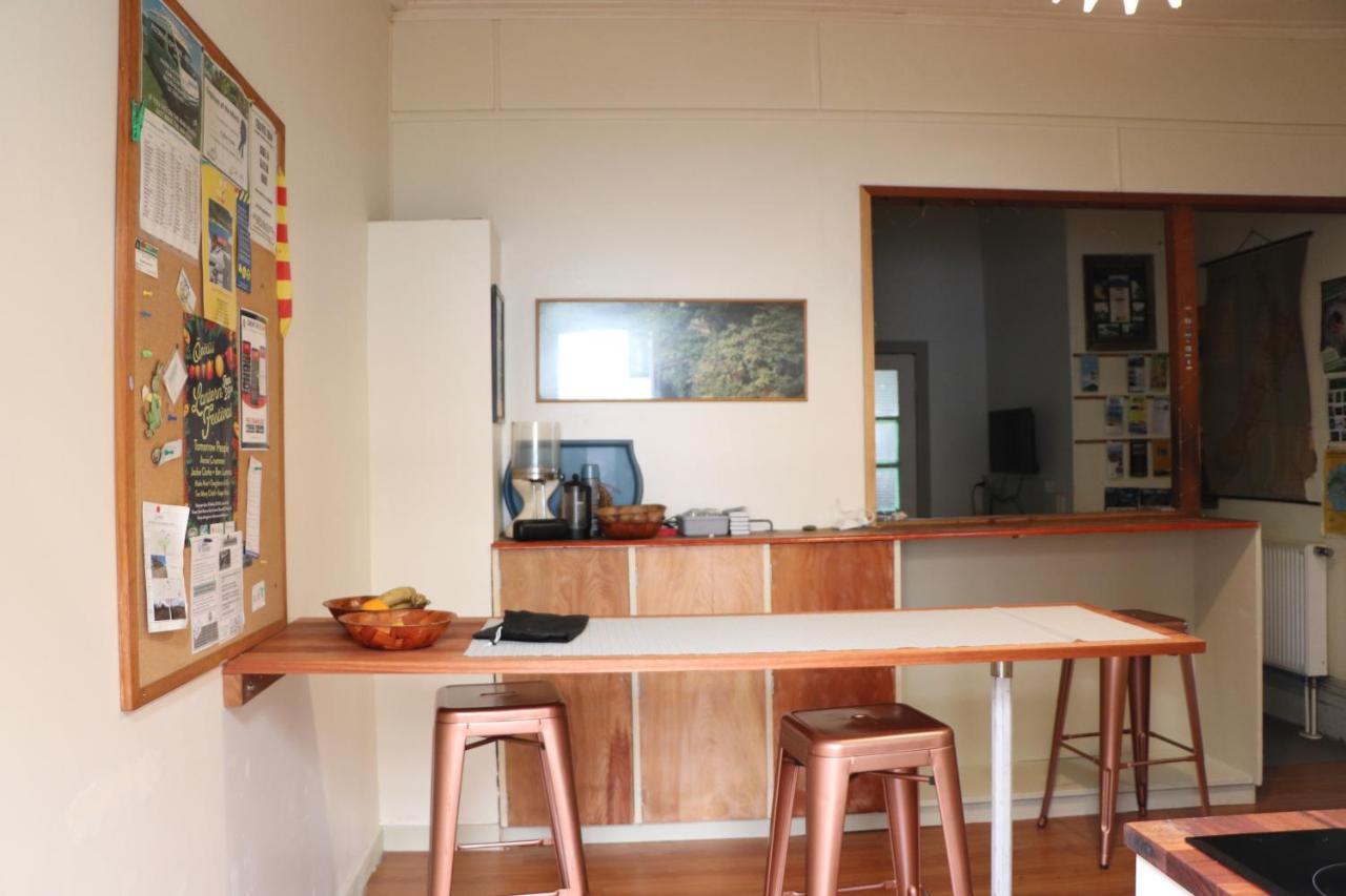 אופוטיקי Oasis Accommodation מראה חיצוני תמונה